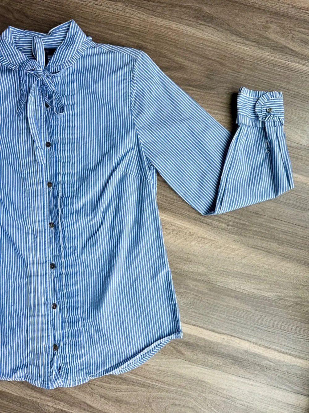 J Crew Striped Tie Neck Tuxedo Ruffle Cotton Shirt Blue White Size 6